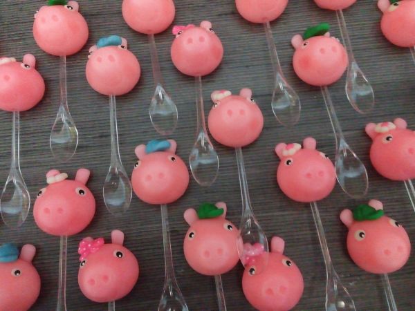 colherzinha brigadeiro mole peppa pig